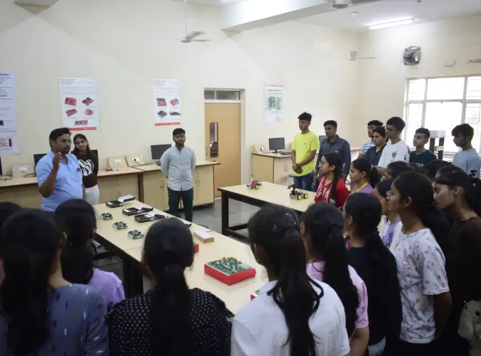 Communication Lab