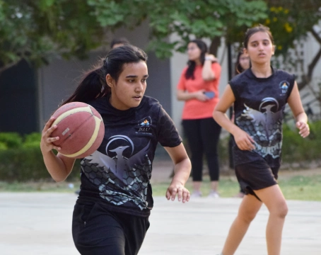 Sports & Recreation
